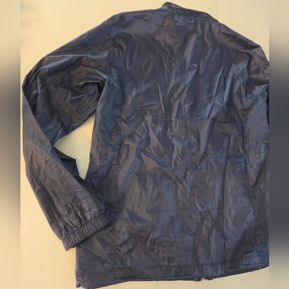 Lightweight Golf Jacket - Picture 10 of 10